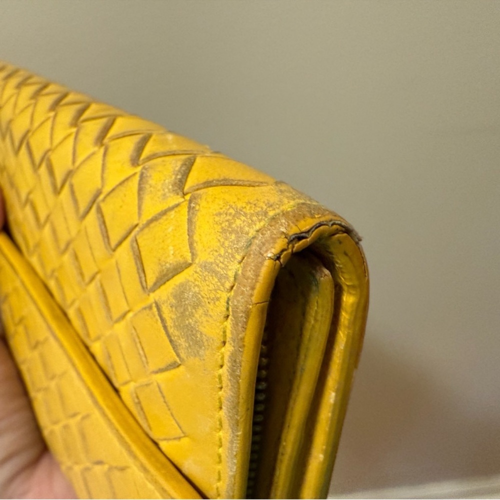 Bottega Veneta - Yellow Leather Long Wallet w/ COA - Picture 13 of 14
